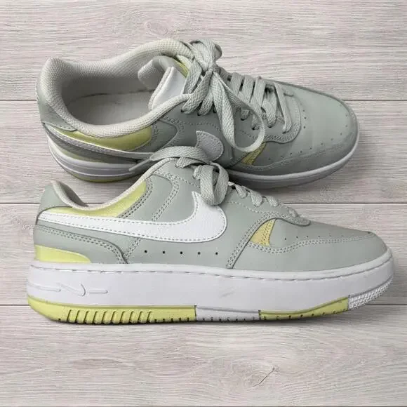 Nike Gamma Force Women’s Size 8 Sage Green White Volt Casual Platform Sneakers - Picture 2 of 8